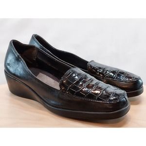 Aerosoles Black Faux Alligator Wedge Loafer Womens Size 7.5